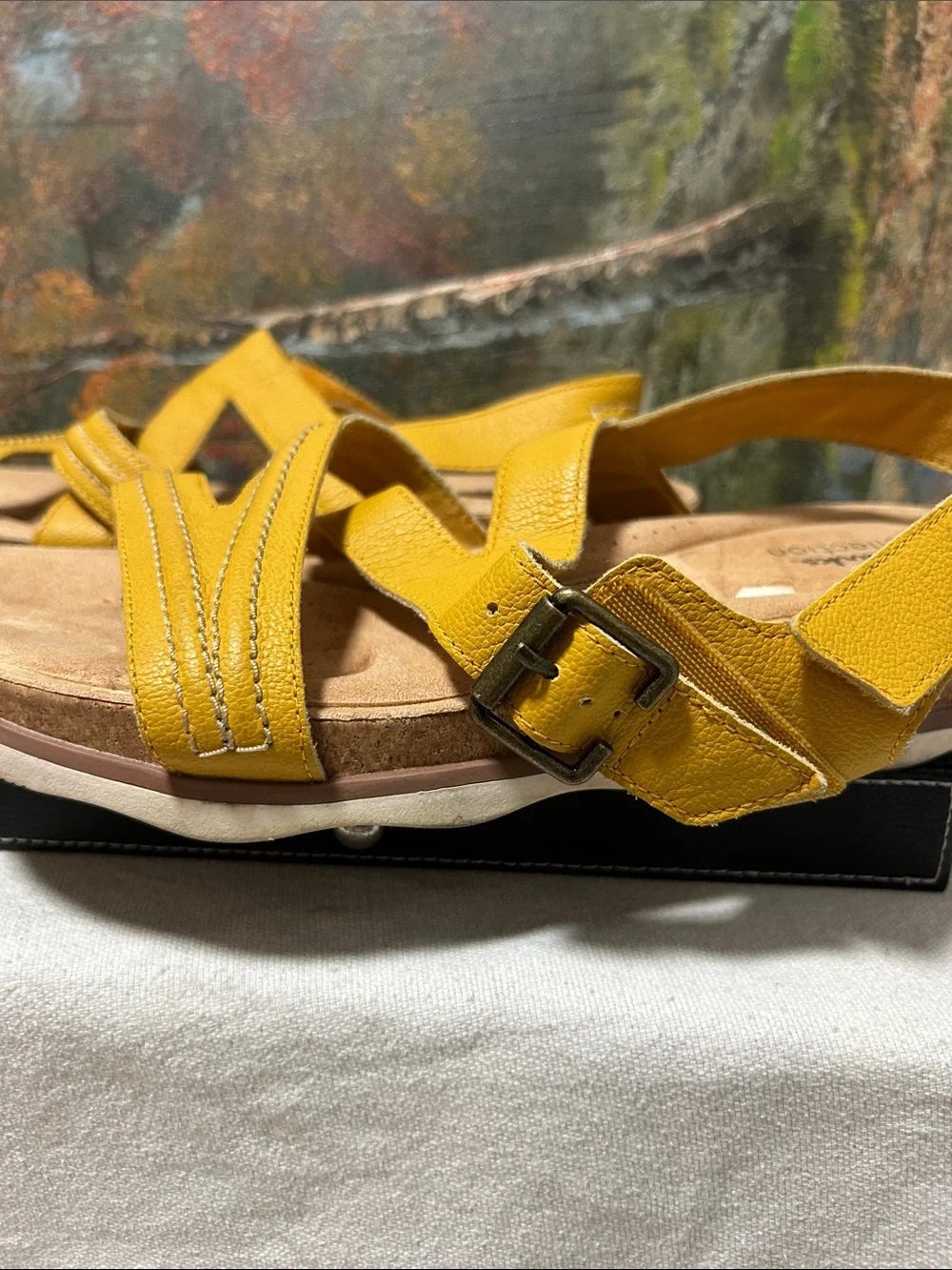 Clarks Women’s Yellow Leather Strappy Comfort Sandals - Picture 3 of 4
